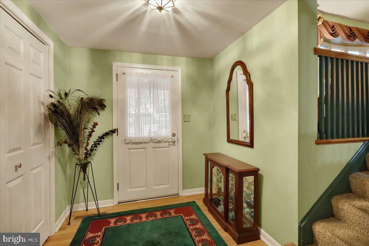 Property Photo:  1405 Durwood Drive  PA 19609 