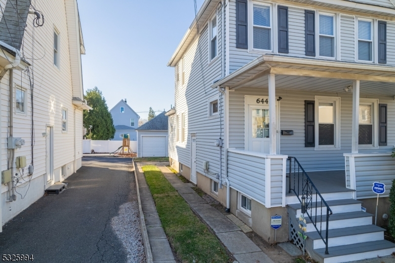 Property Photo:  644 Meacham Ave  NJ 07036 