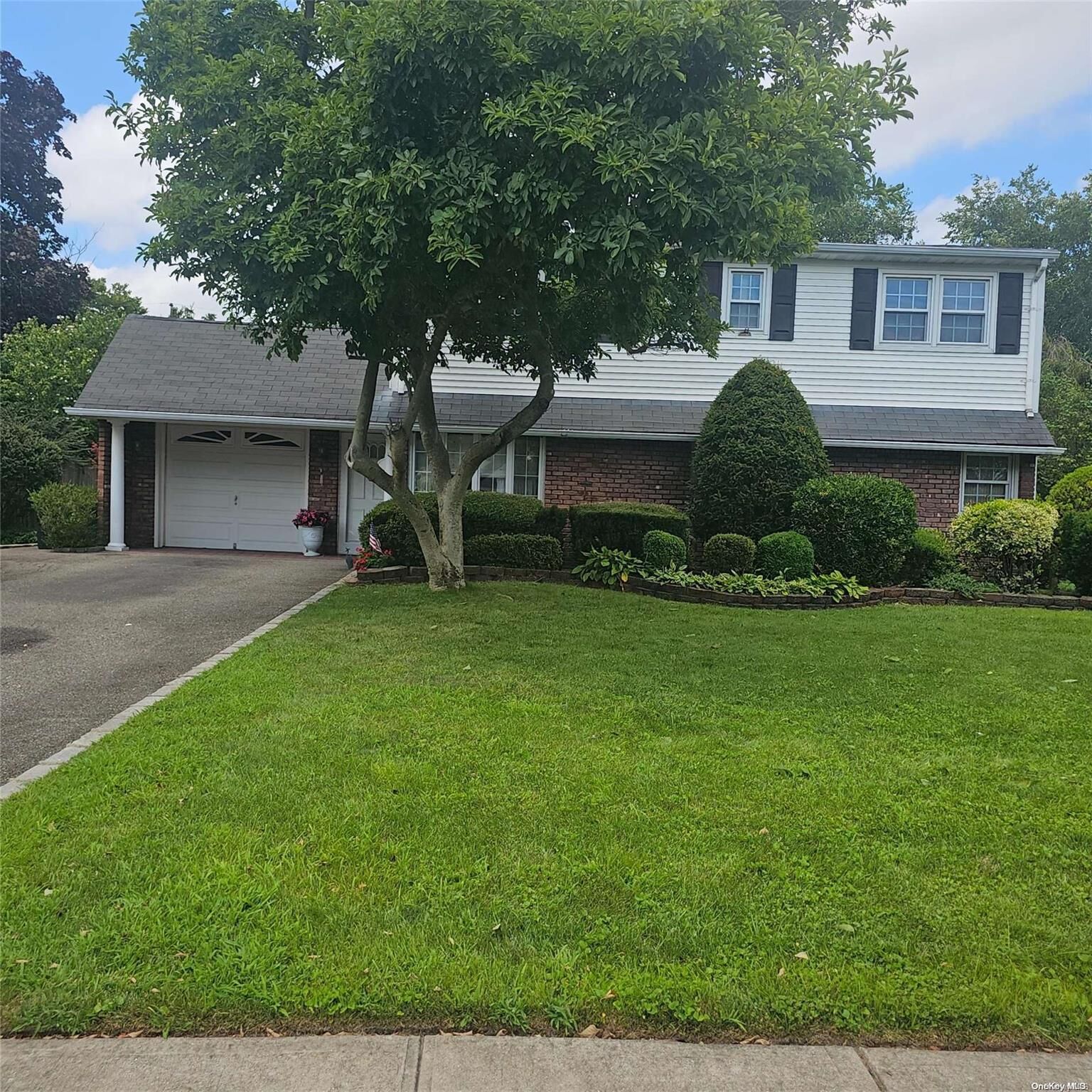 Property Photo: 16 Pinecone Lane NY 11590
