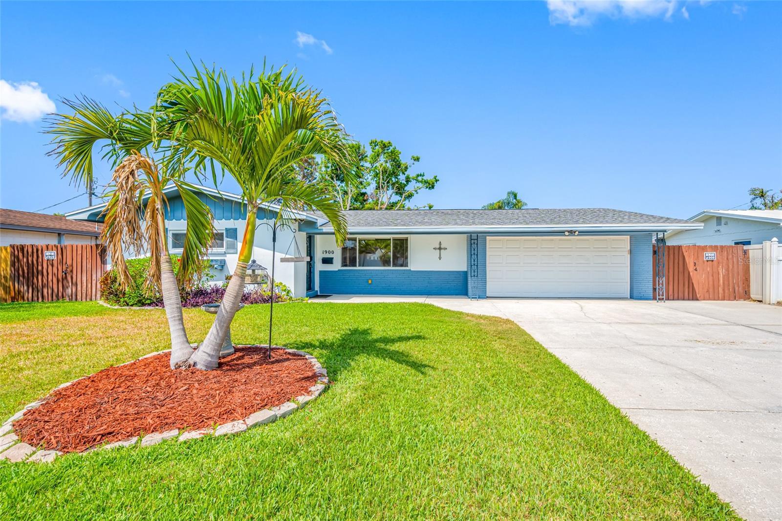 1900 60th Way N  St Petersburg FL 33710 photo
