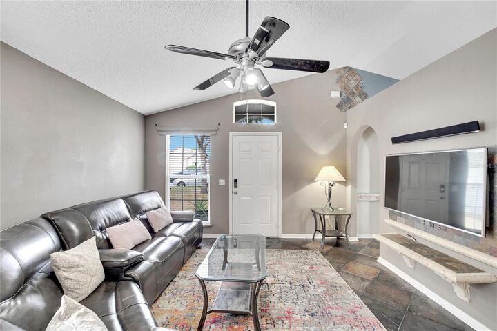Property Photo:  6511 Tabogi Trail  FL 33545 