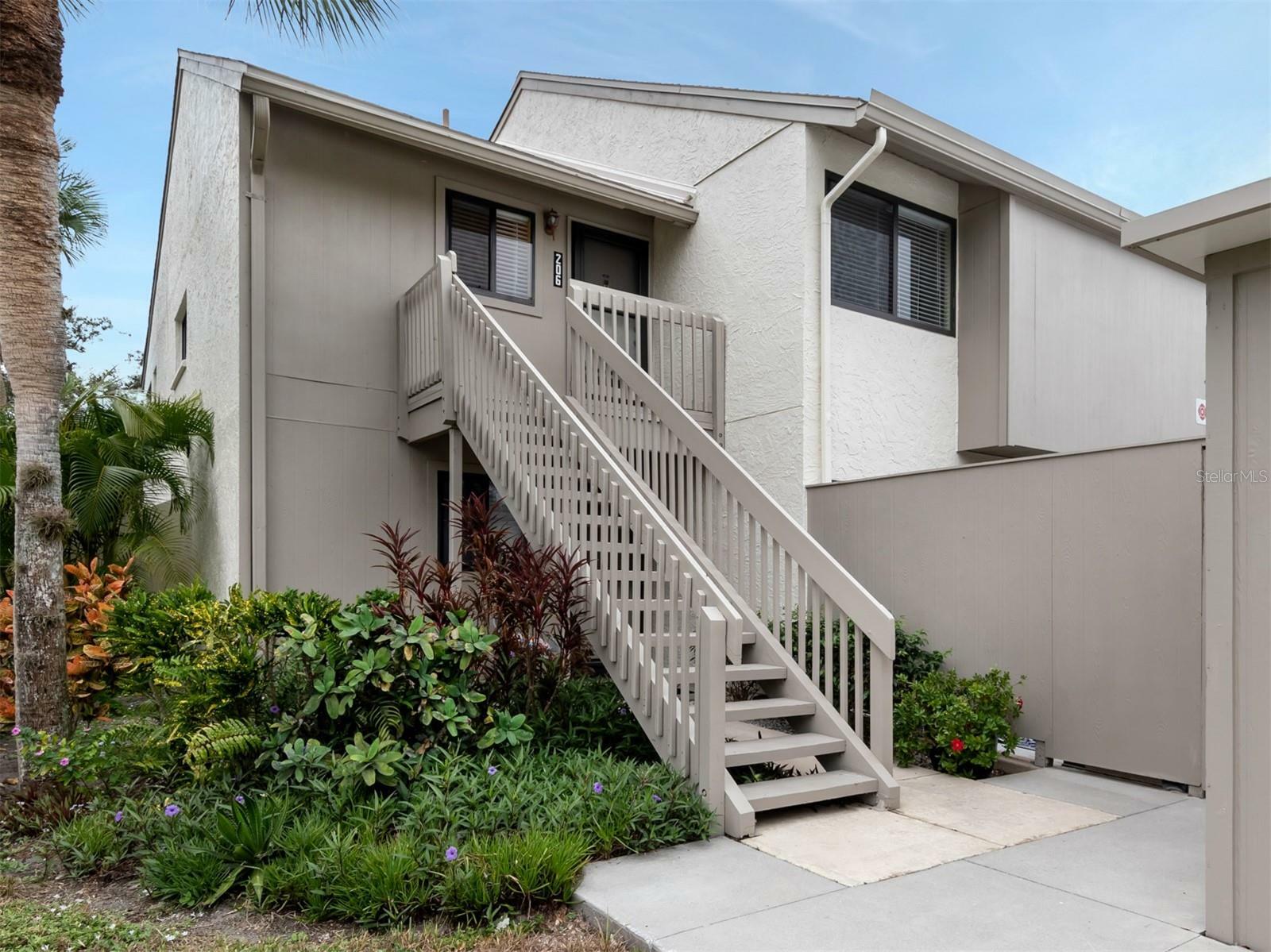 Property Photo:  610 Bird Bay Drive W 206  FL 34285 