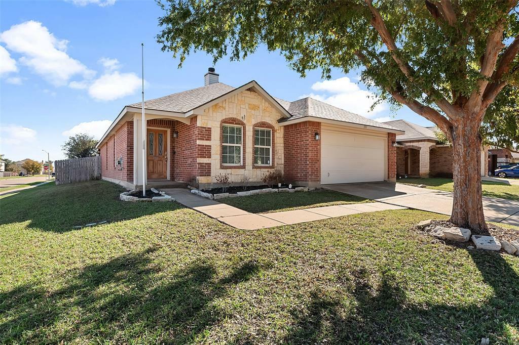 Property Photo:  1337 Gayle Street  TX 76028 