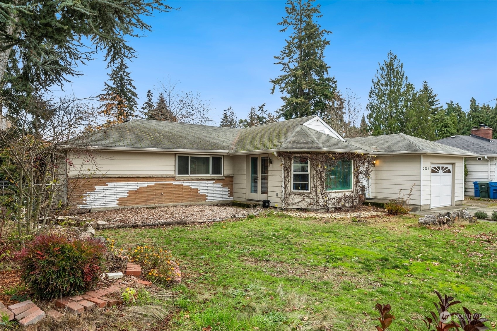 Property Photo:  3204 S 203rd Street  WA 98198 