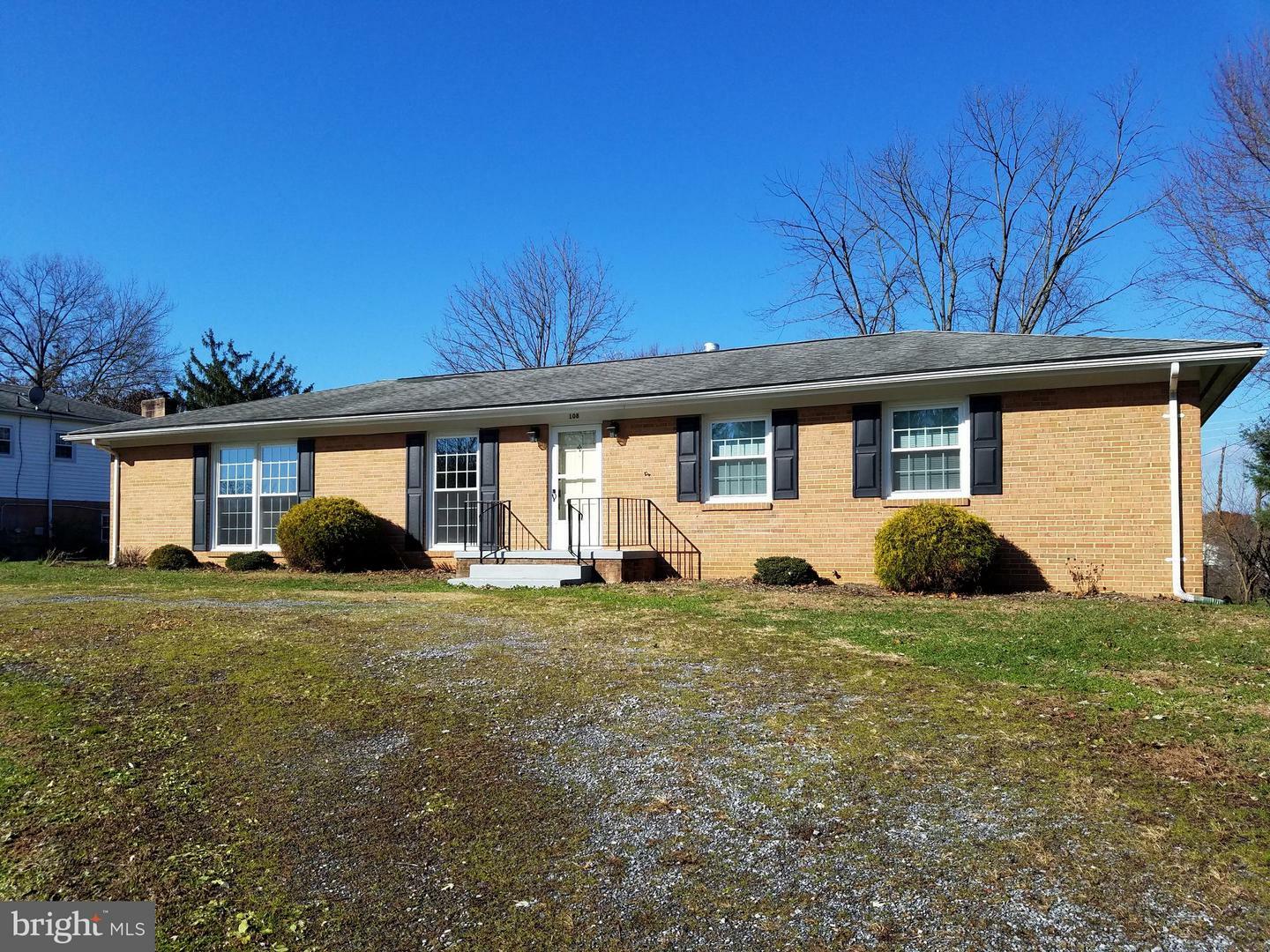 Property Photo:  108 Carter Place  VA 22602 