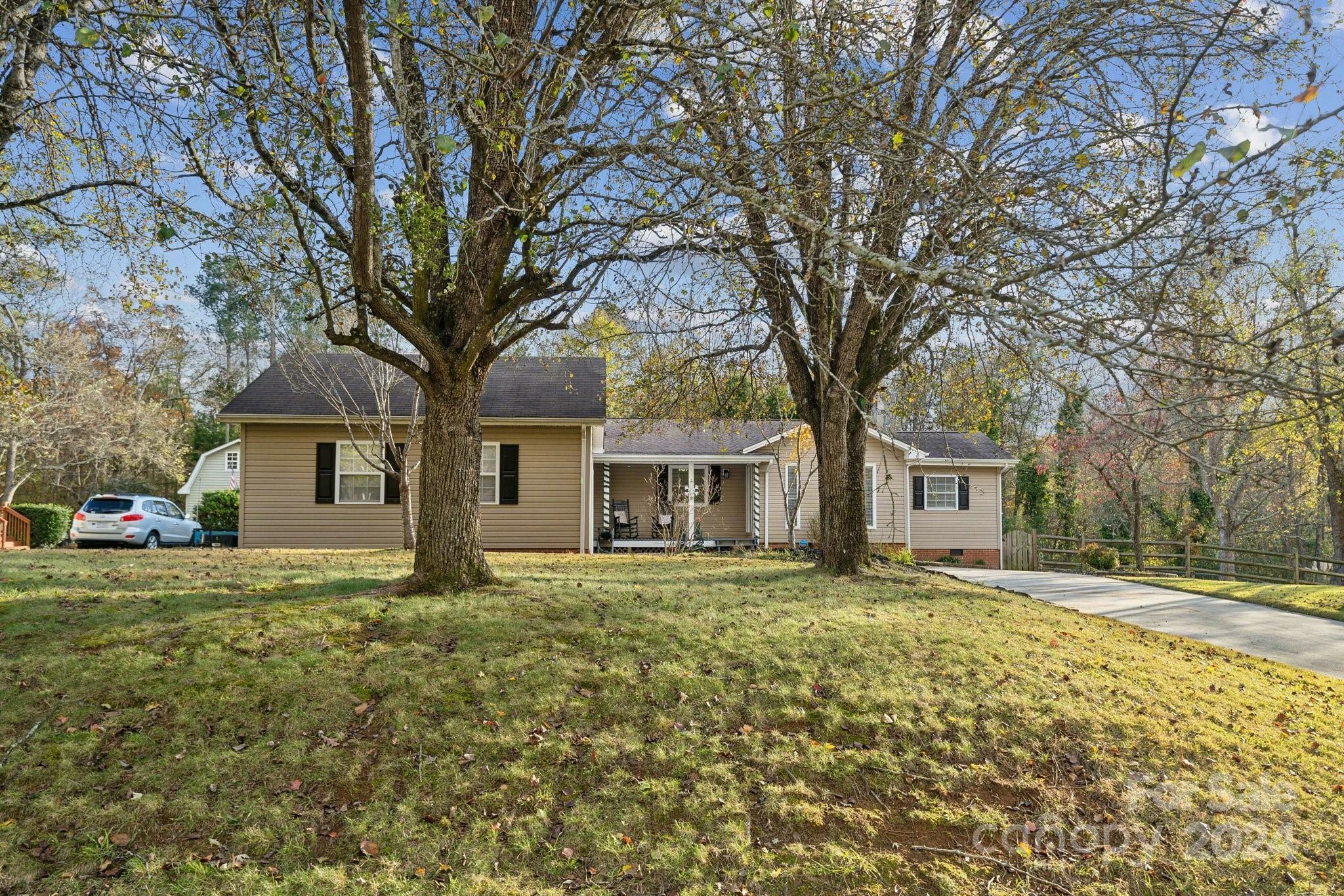 Property Photo:  400 Neighbors Drive  NC 28107 