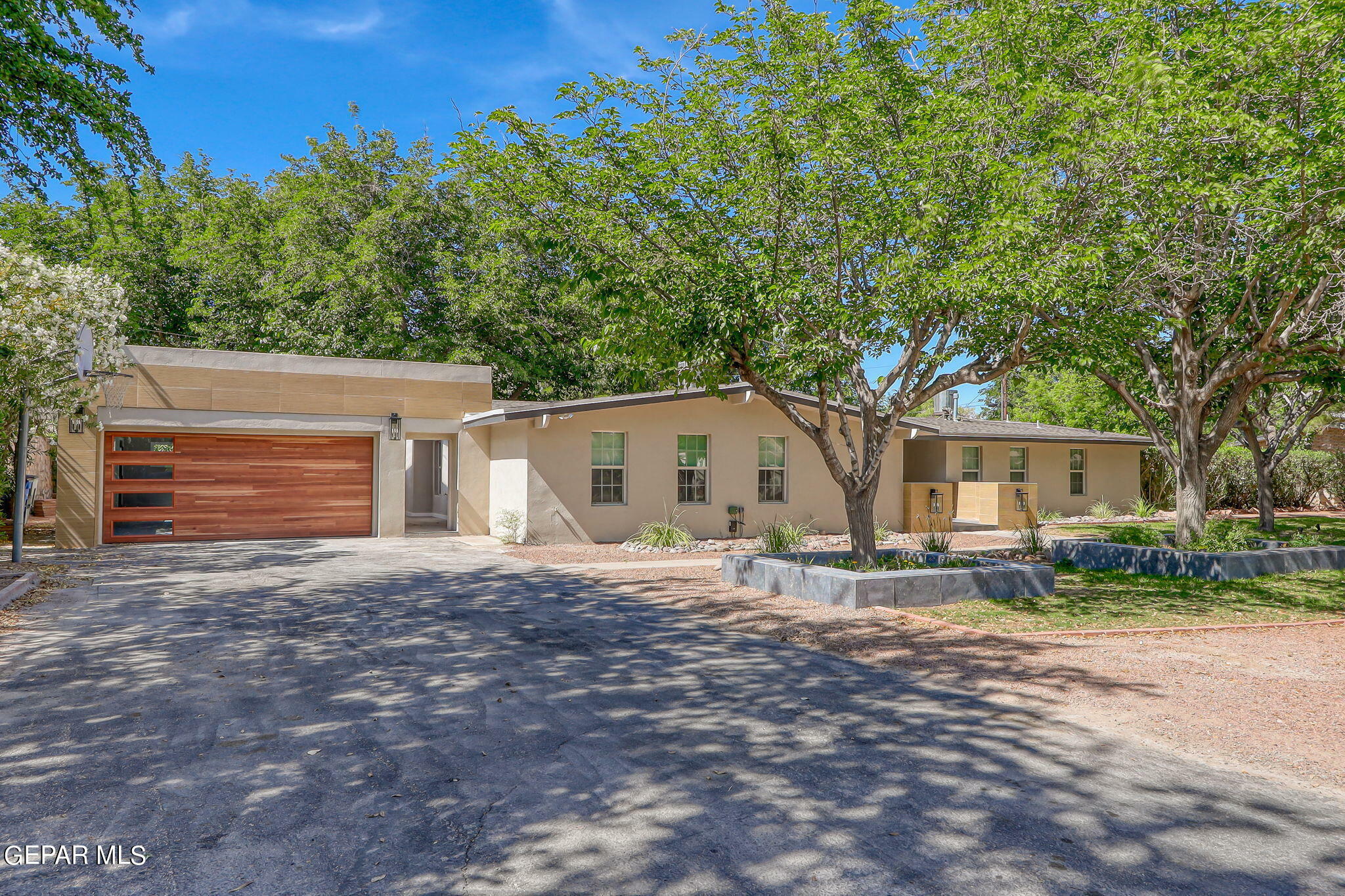 Property Photo:  761 Camino Real Avenue  TX 79922 