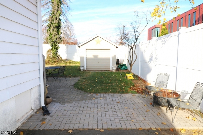 Property Photo:  161 E Cliff St  NJ 08876 