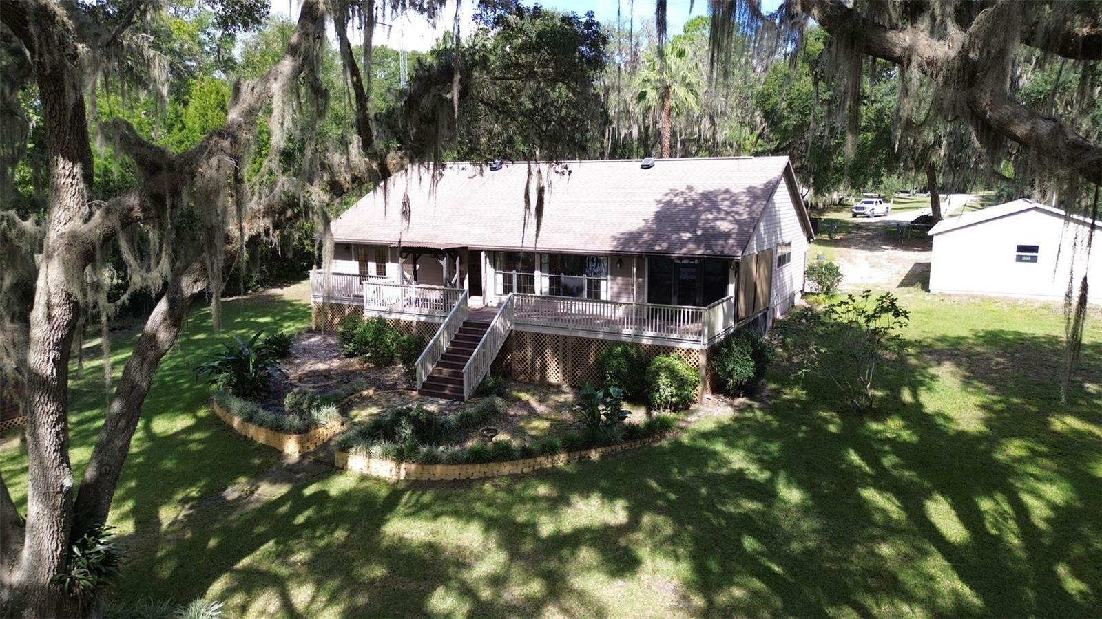 Property Photo:  109 Cypress Street  FL 32640 