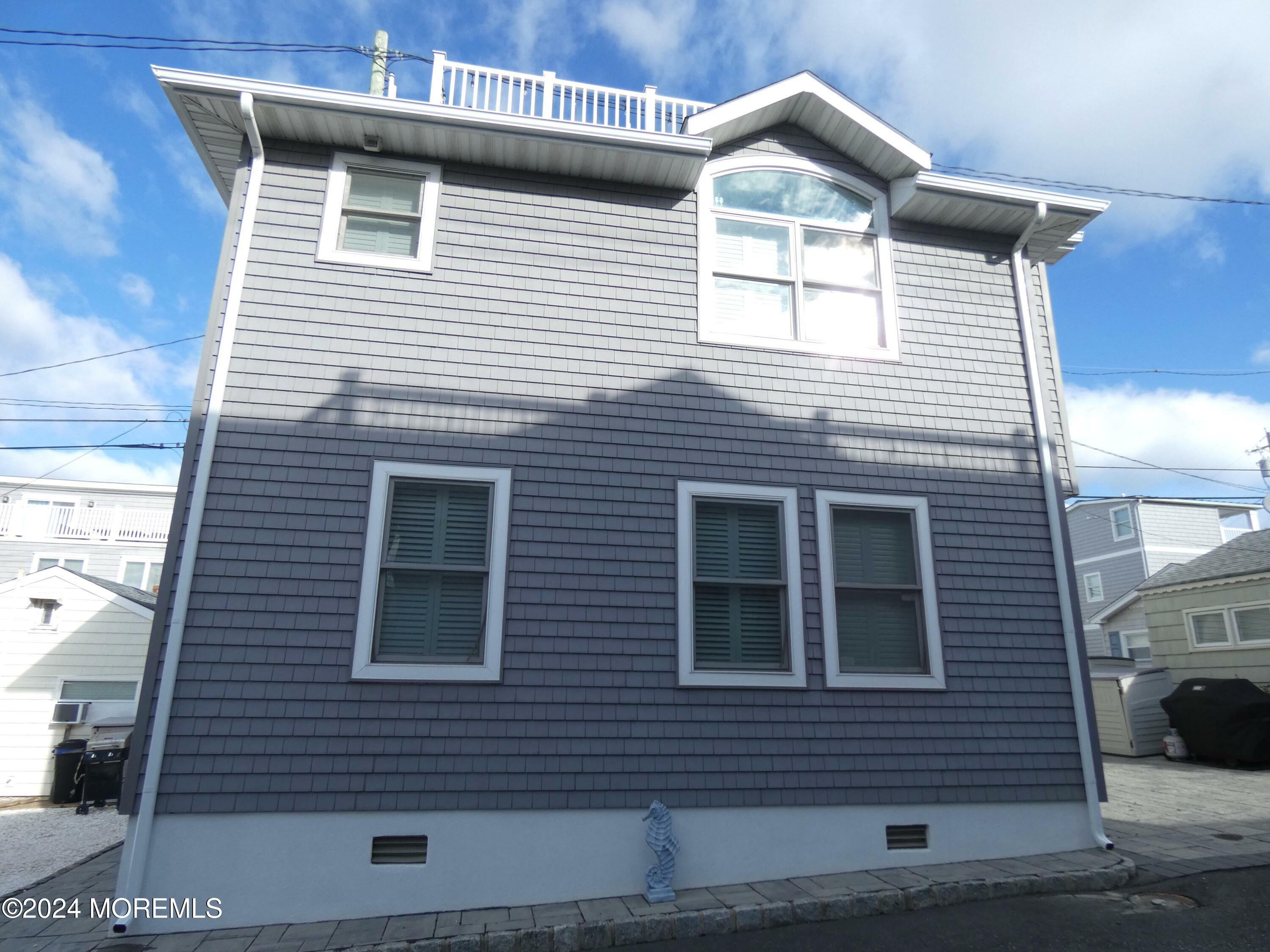 Property Photo:  14 E Beach Way  NJ 08735 