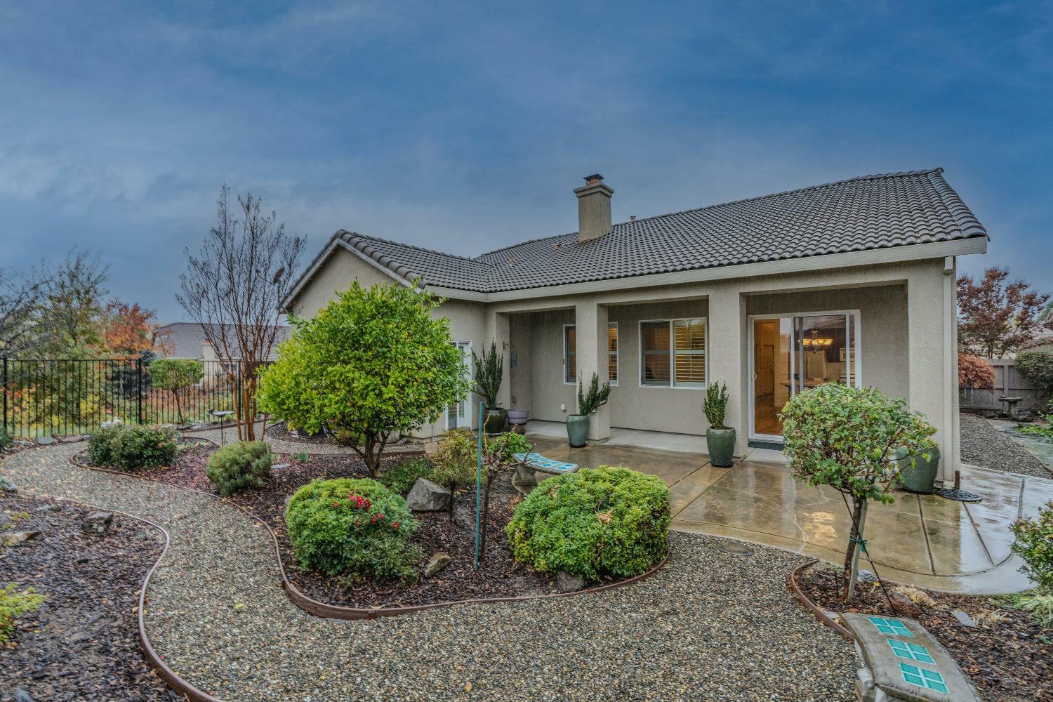 Property Photo:  500 Aspen Grove Court  CA 95762 