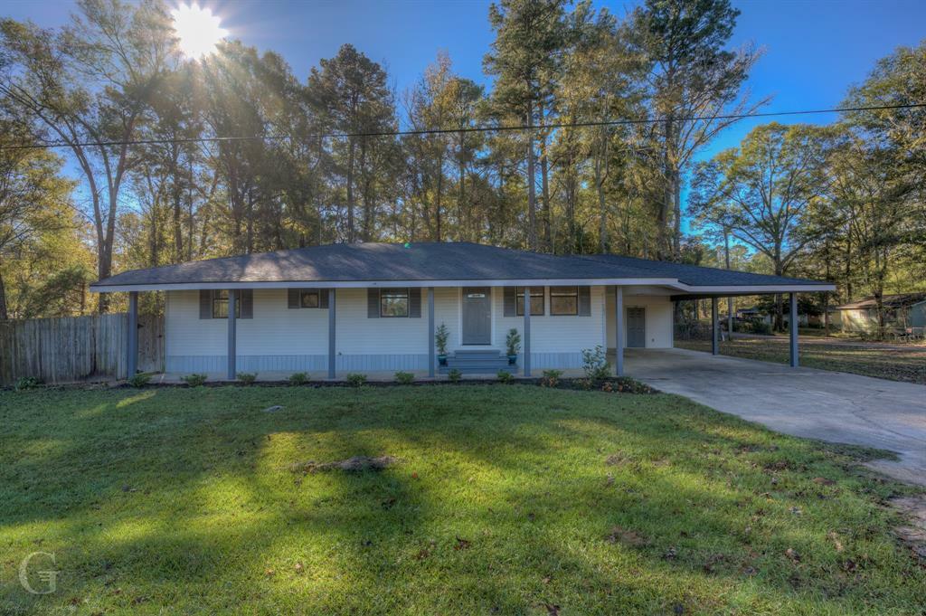 Property Photo: 587 Horseshoe Loop LA 71023