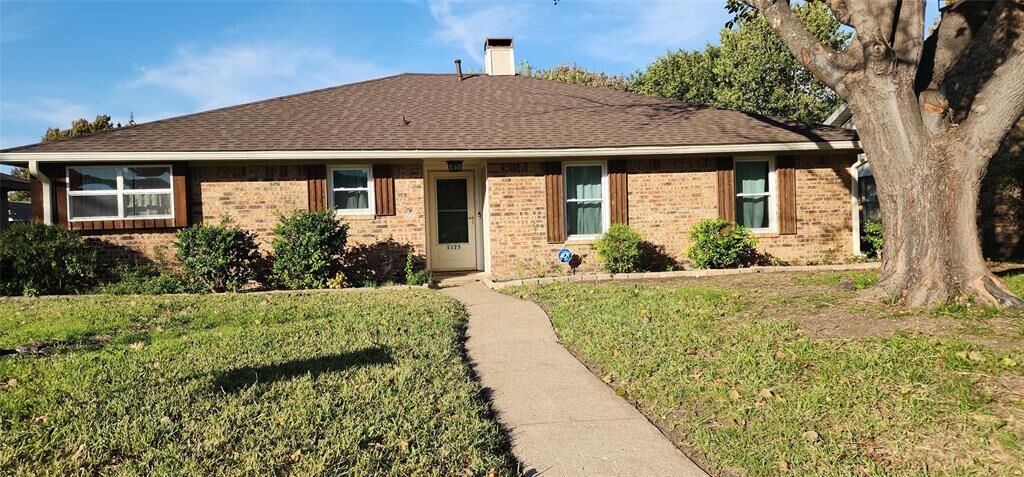 Property Photo: 1125 Pyramid Drive TX 75040