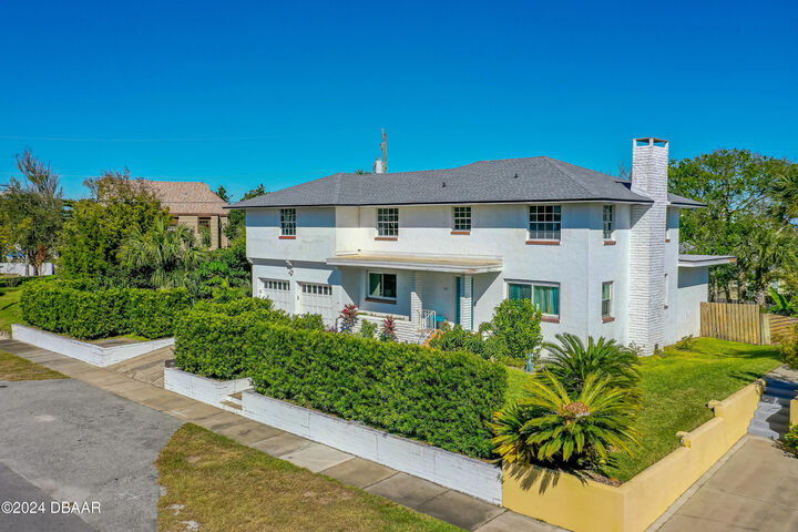 Property Photo:  1613 Crescent Ridge Road  FL 32118 