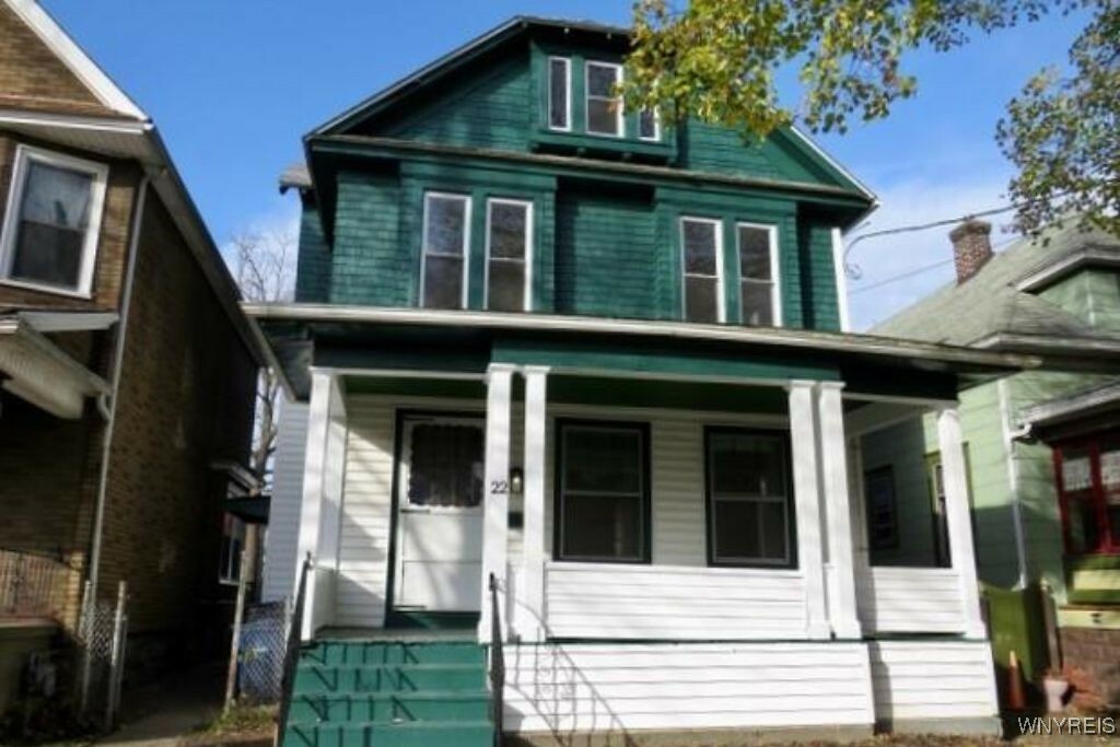 Property Photo:  22 Heward Avenue  NY 14207 