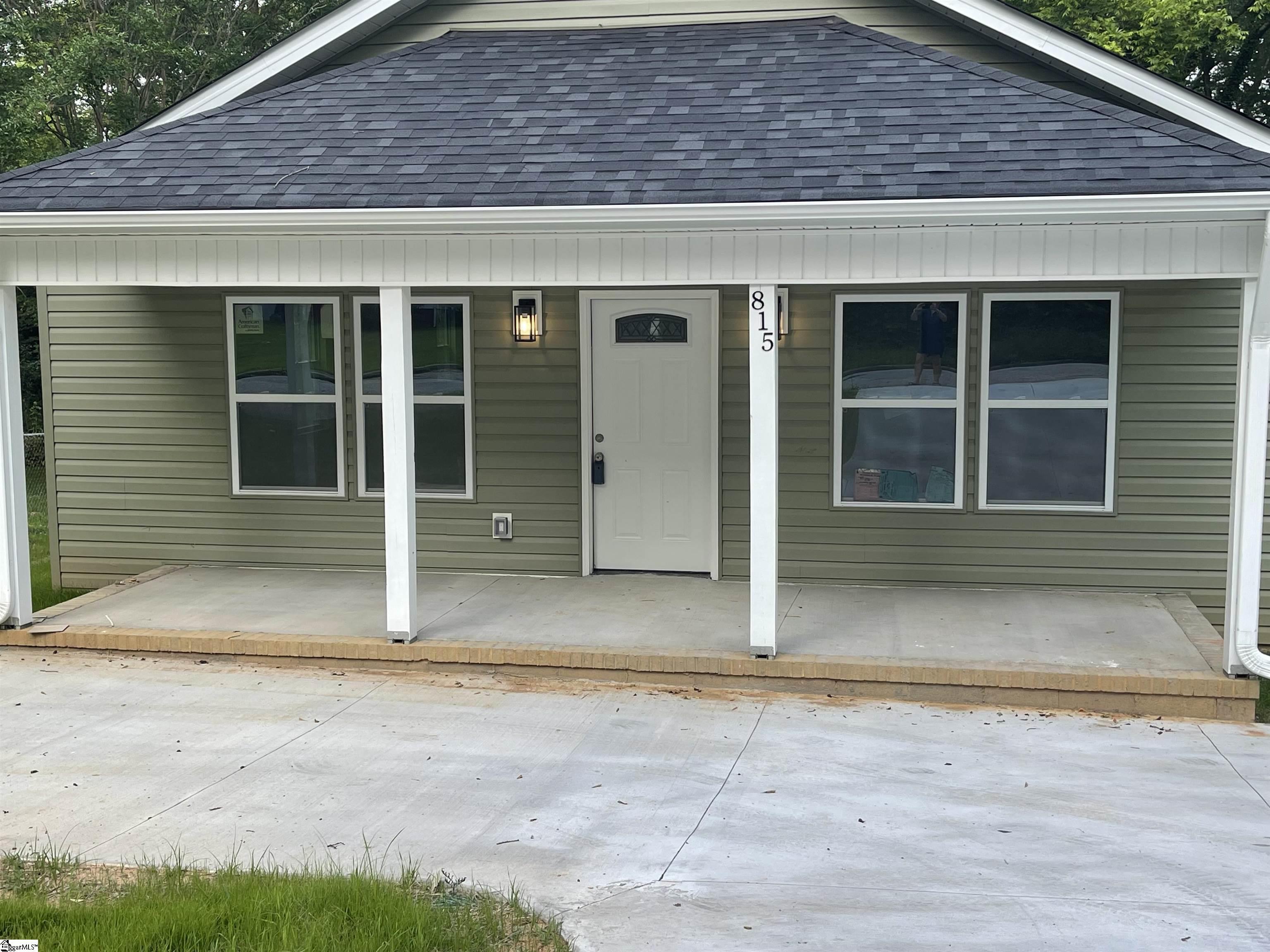 Property Photo: 815 S Liberty Street SC 29306