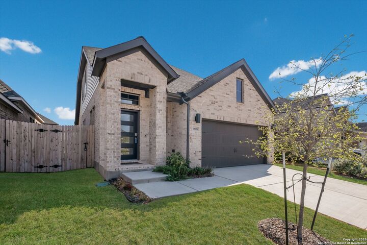 Property Photo: 13226 Fantine Fields TX 78253