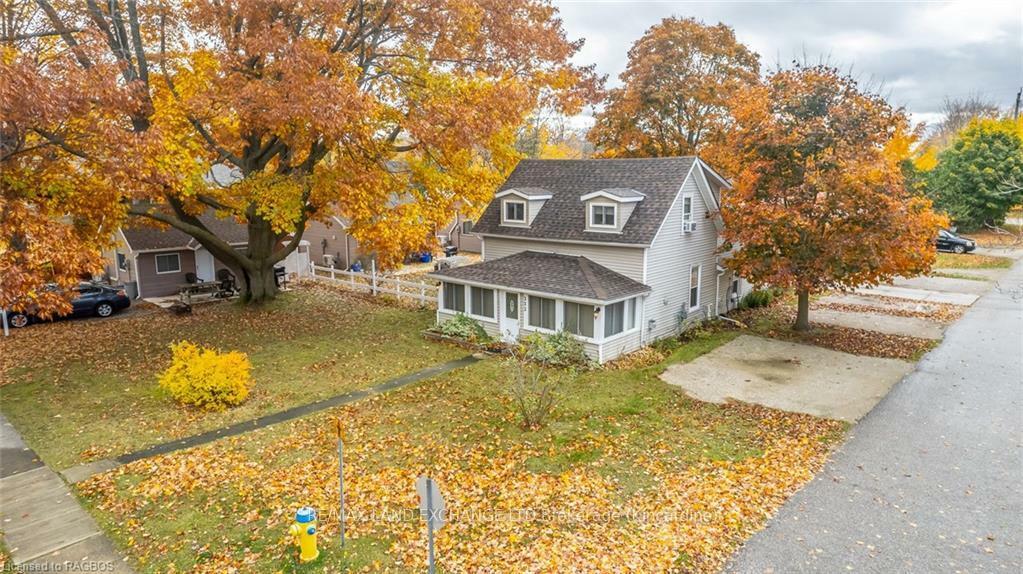 Property Photo: 332 Mill Street ON N0H 2C0