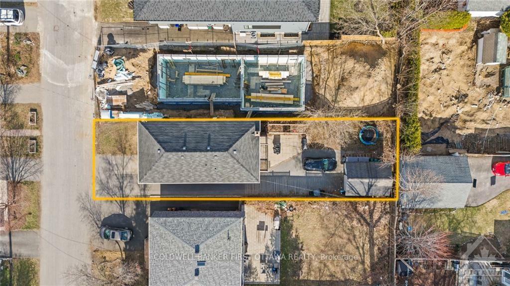 Photo de la propriété: 298 Duncairn Avenue ON K1Z 7G9