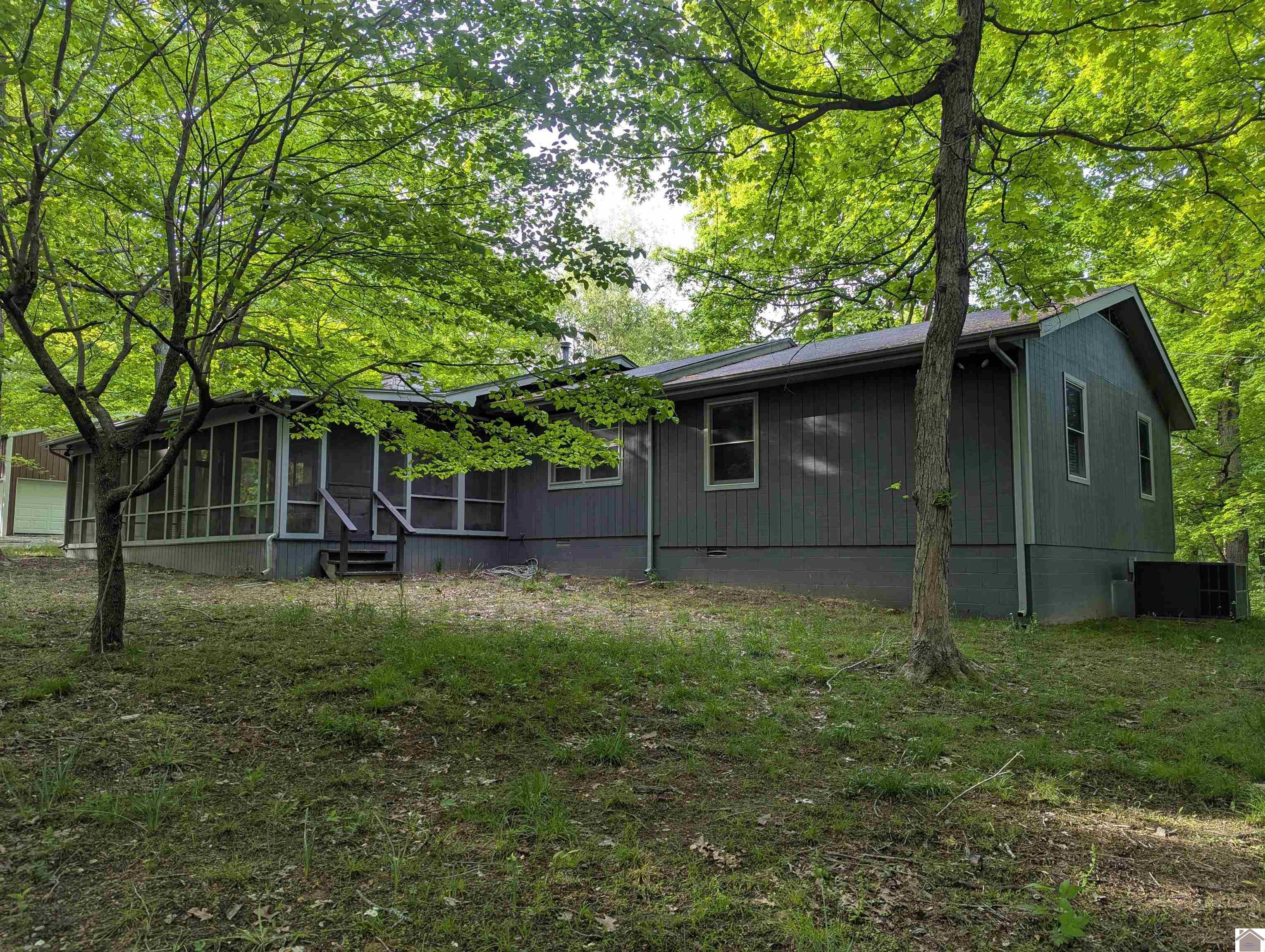 Property Photo:  1557 Indian Hill Trail  KY 42038 