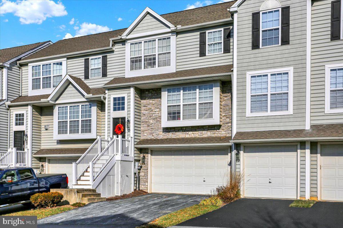 604 Heather Way  Morgantown PA 19543 photo