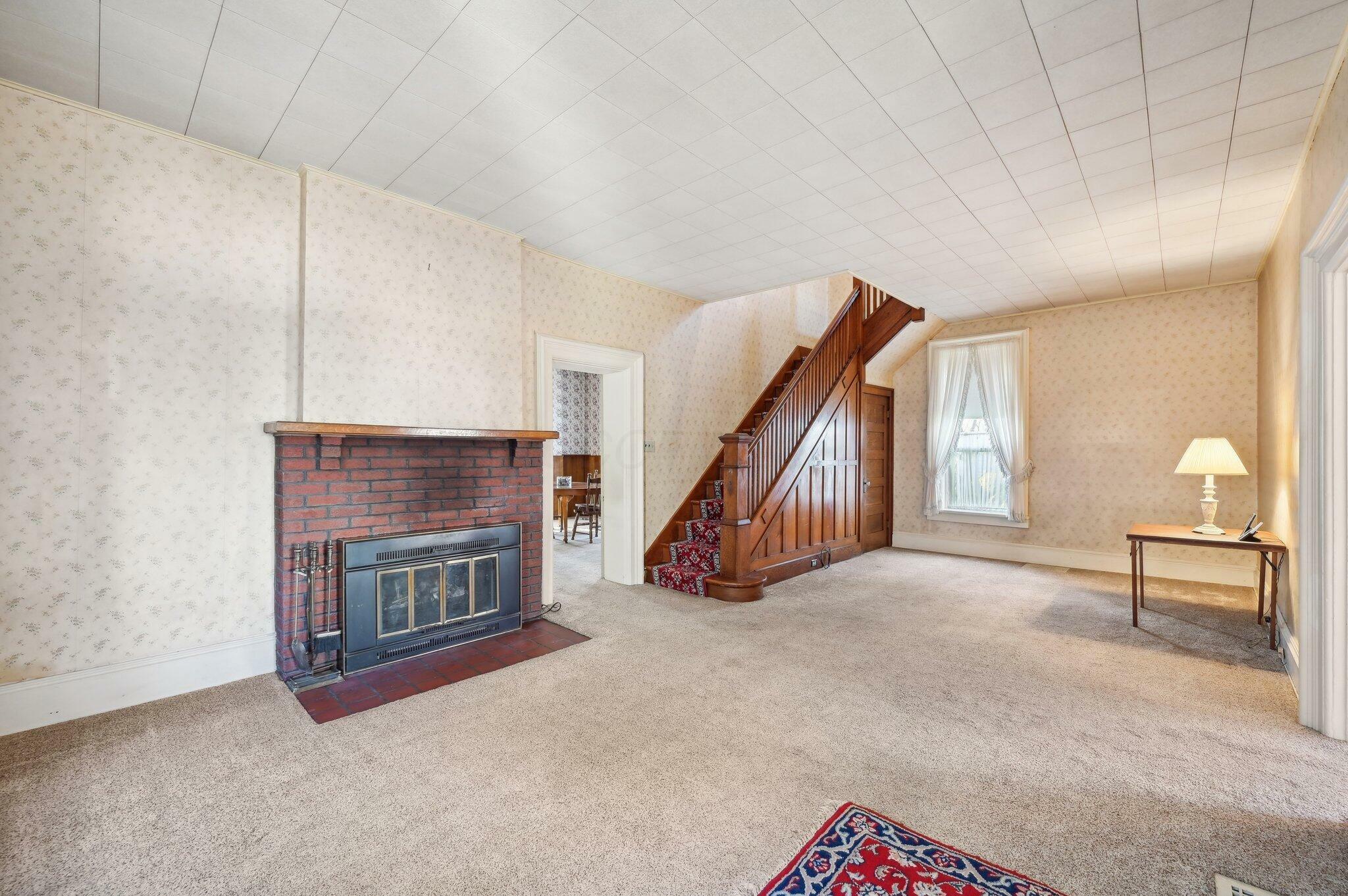 Property Photo:  249 W Locust Street  OH 43055 