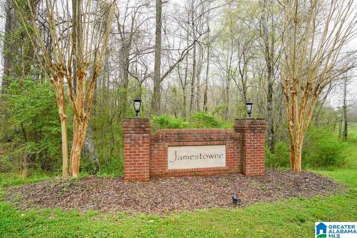 7547 Colonial Trace Circle 16  Bessemer AL 35022 photo
