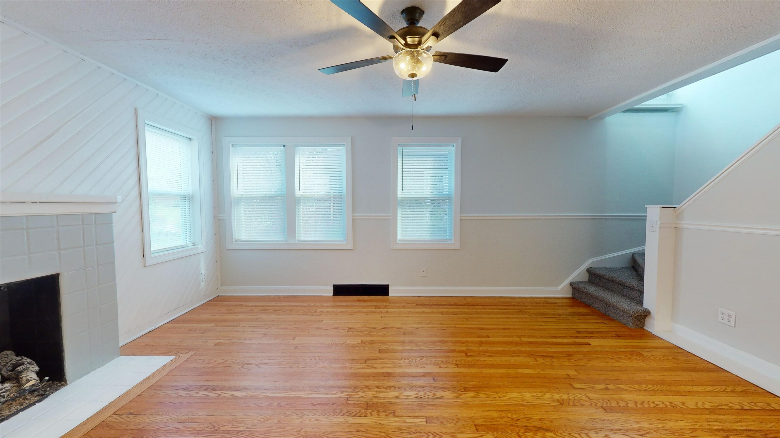 Property Photo:  1671 Washington Blvd  WV 25705 