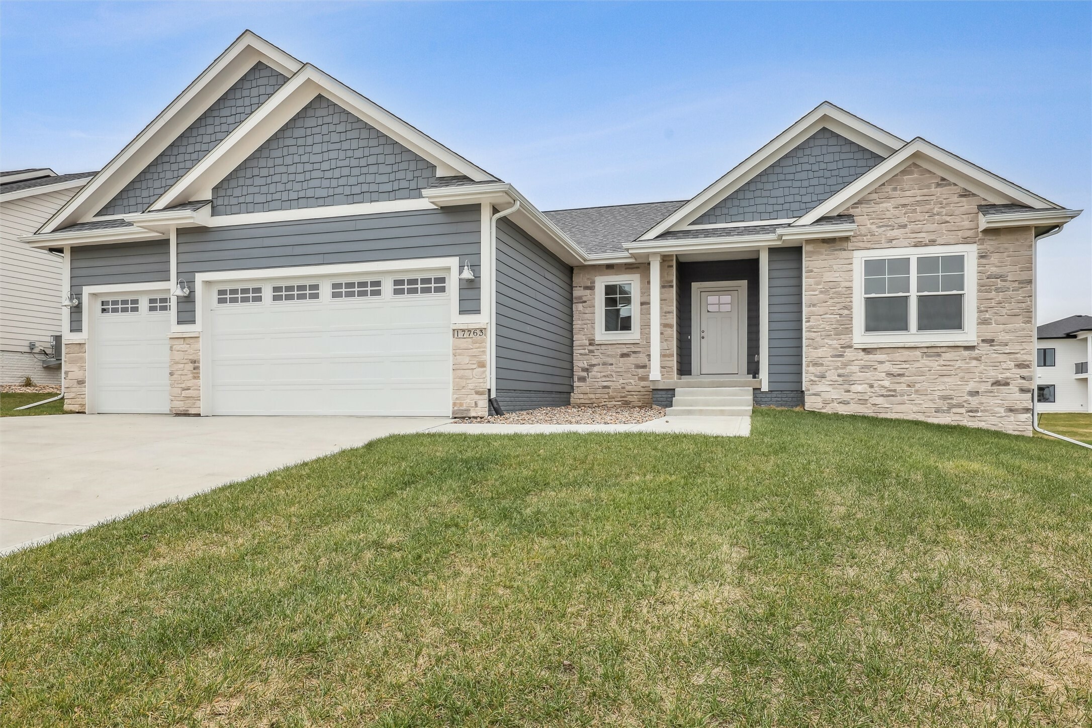 Property Photo:  17763 Valleyview Drive  IA 50325 