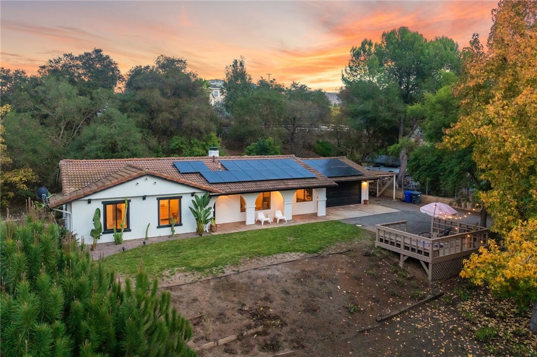 736 Del Valle Drive  Fallbrook CA 92028 photo