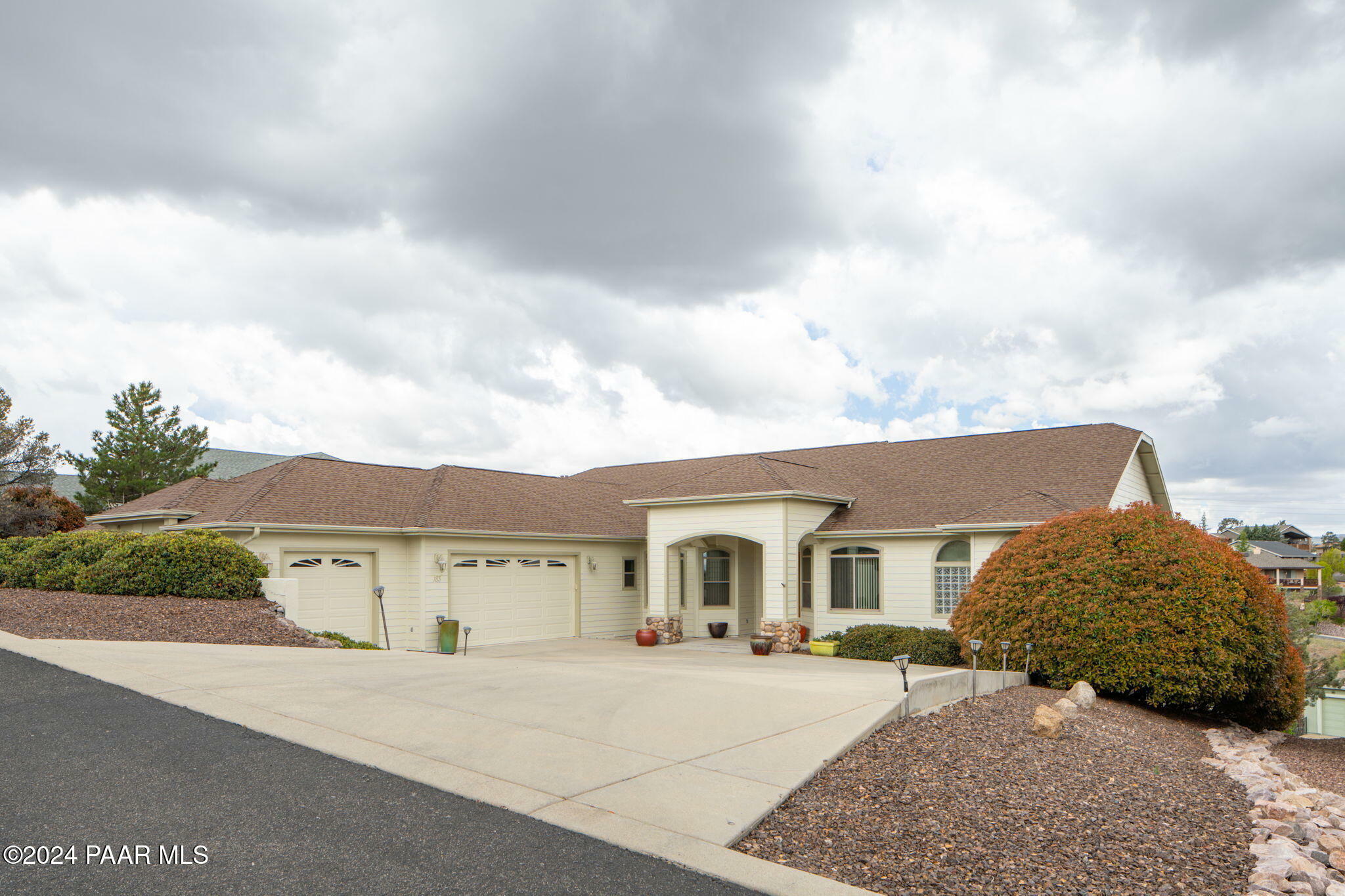 Property Photo:  183 Juniper Ridge Drive  AZ 86301 