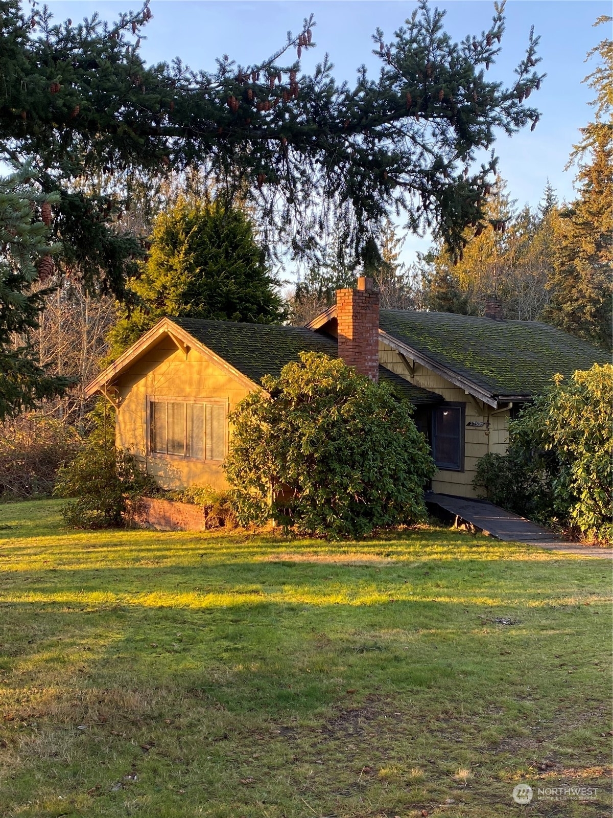 Property Photo:  3789 E Division Street  WA 98274 