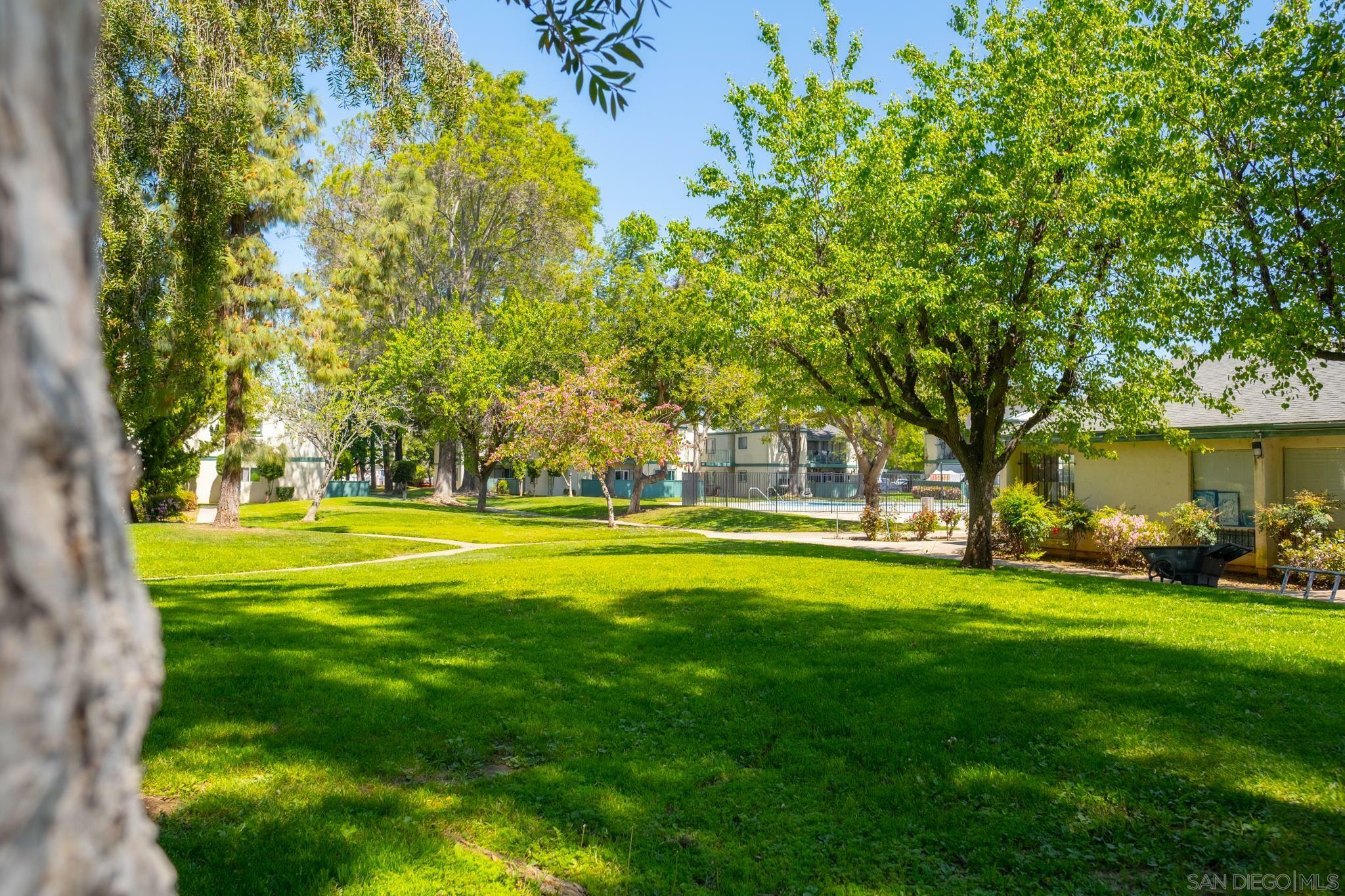 Property Photo:  1811 E Grand Ave 89  CA 92027 