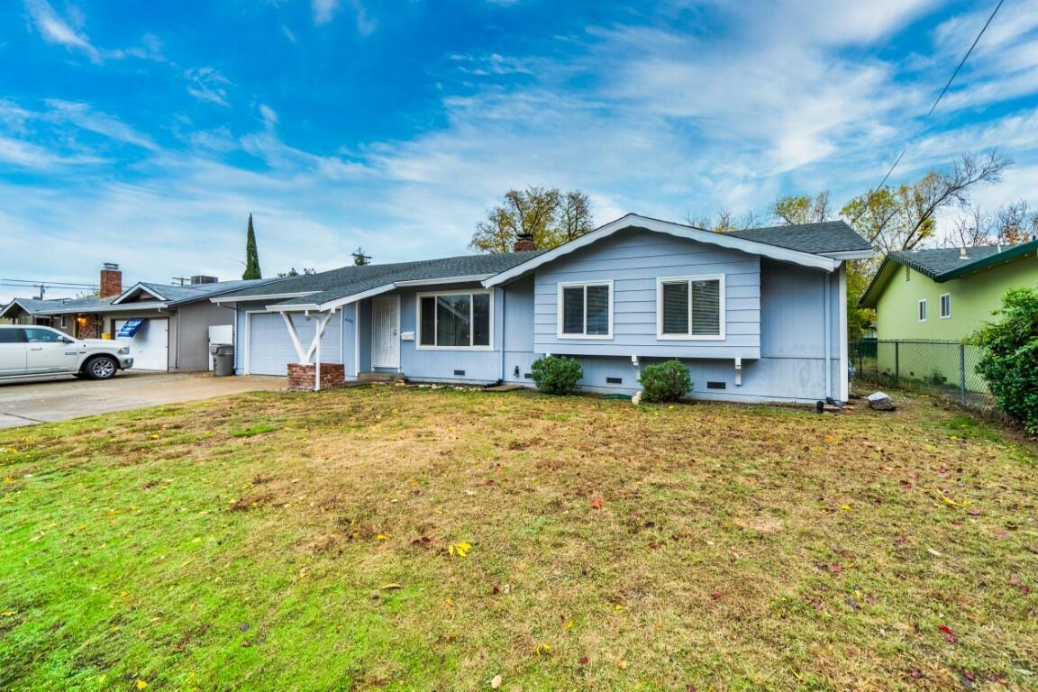 Property Photo:  6433 Paso Drive  CA 96001 