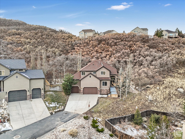 Property Photo:  14968 S Winged Bluff Ln E  UT 84020 