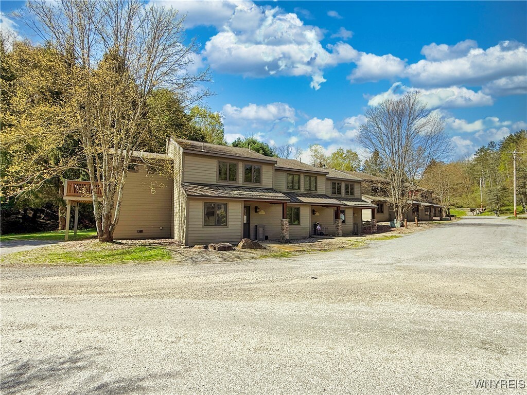 Property Photo: 3 Creekside Village NY 14731