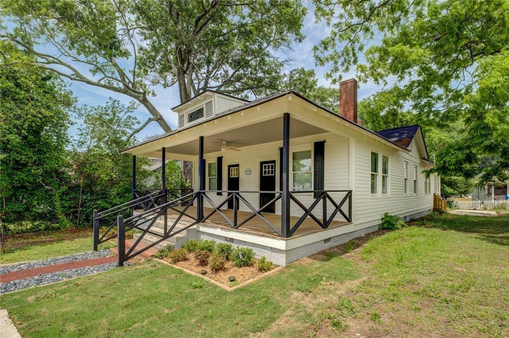 Property Photo: 31 N Broad Street N GA 30014