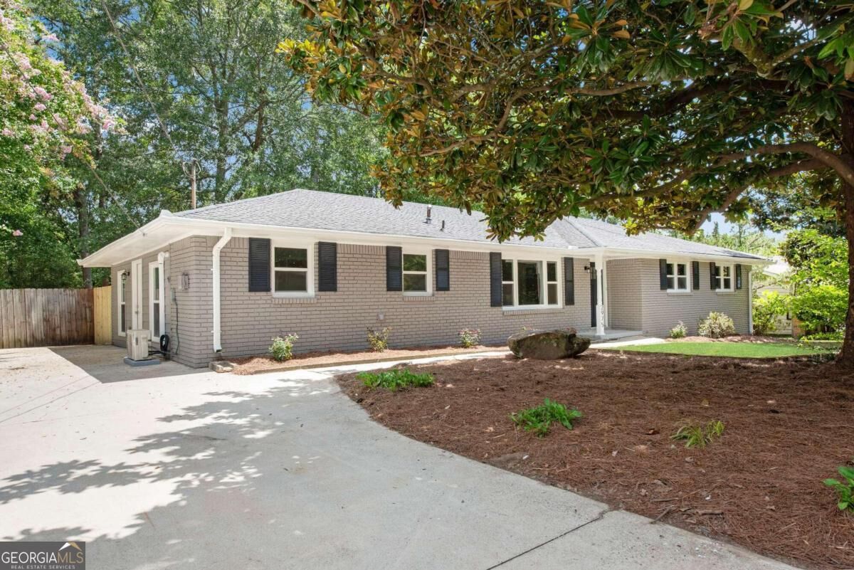 Property Photo:  2975 Gray Road SE  GA 30082 