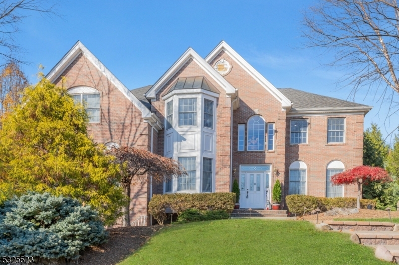 Property Photo:  22 Briarwood Way  NJ 07508 