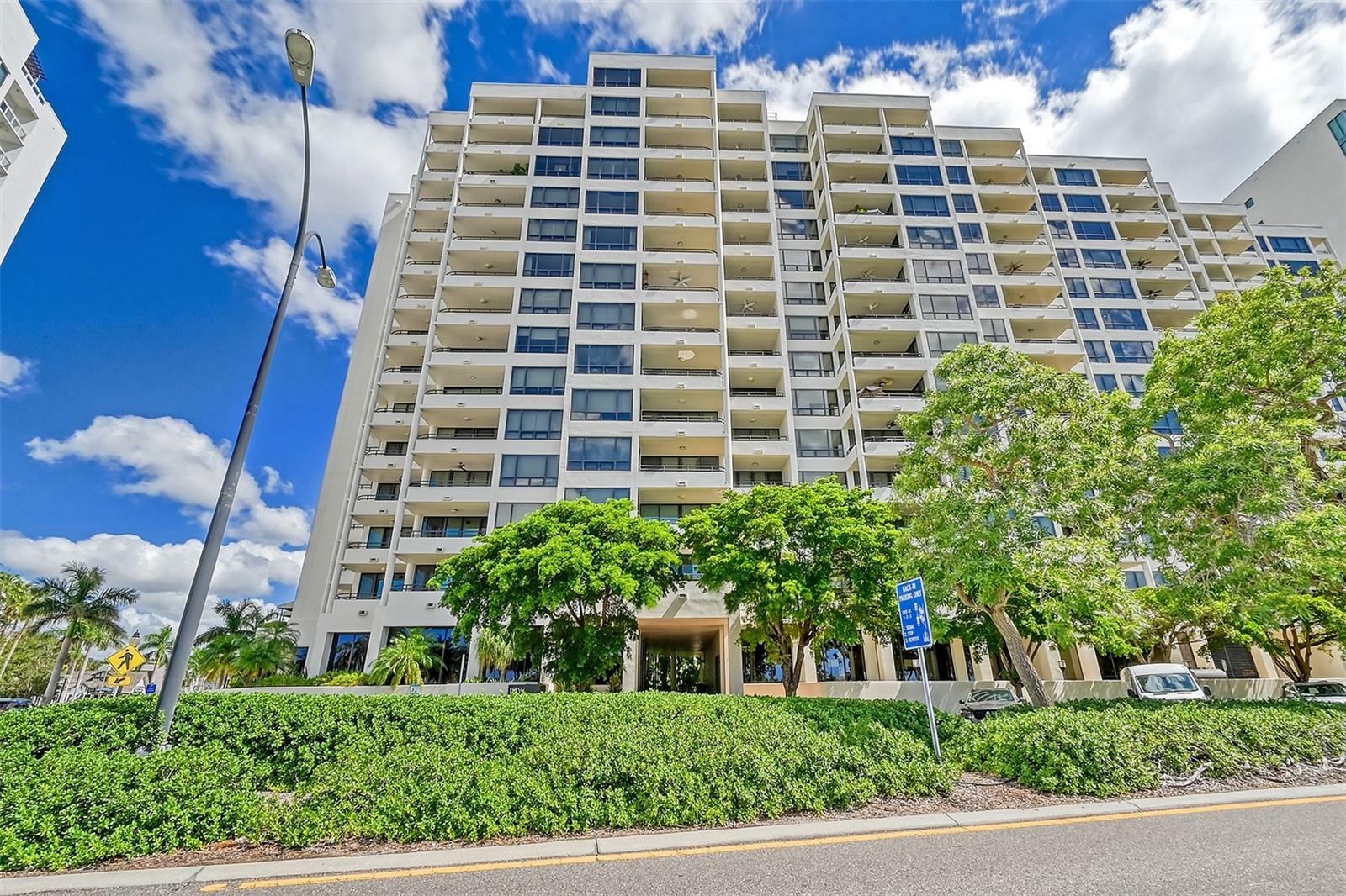 Property Photo:  1255 N Gulfstream Avenue 1101  FL 34236 