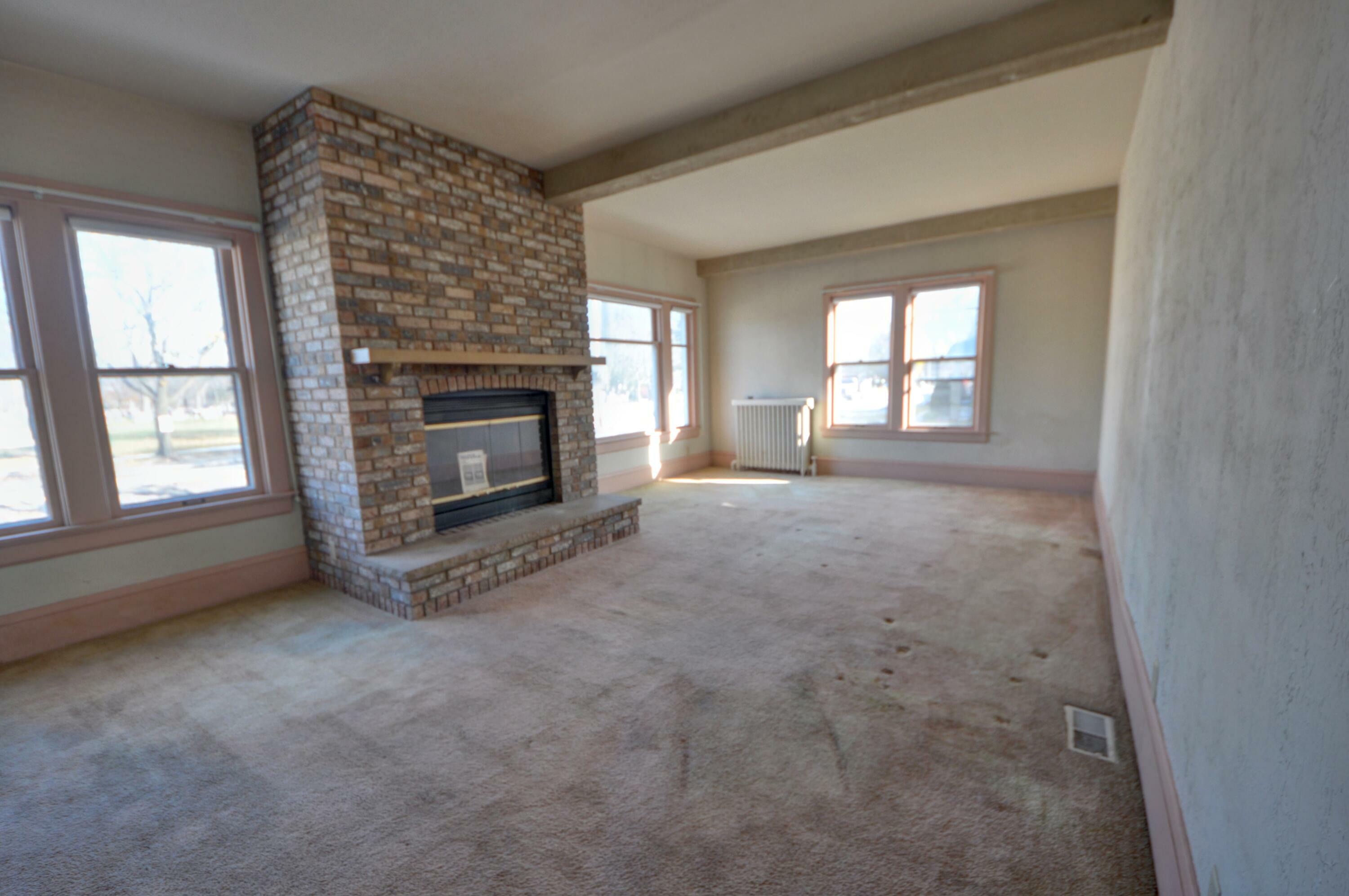 Property Photo:  529 E Howard Ave  WI 53207 