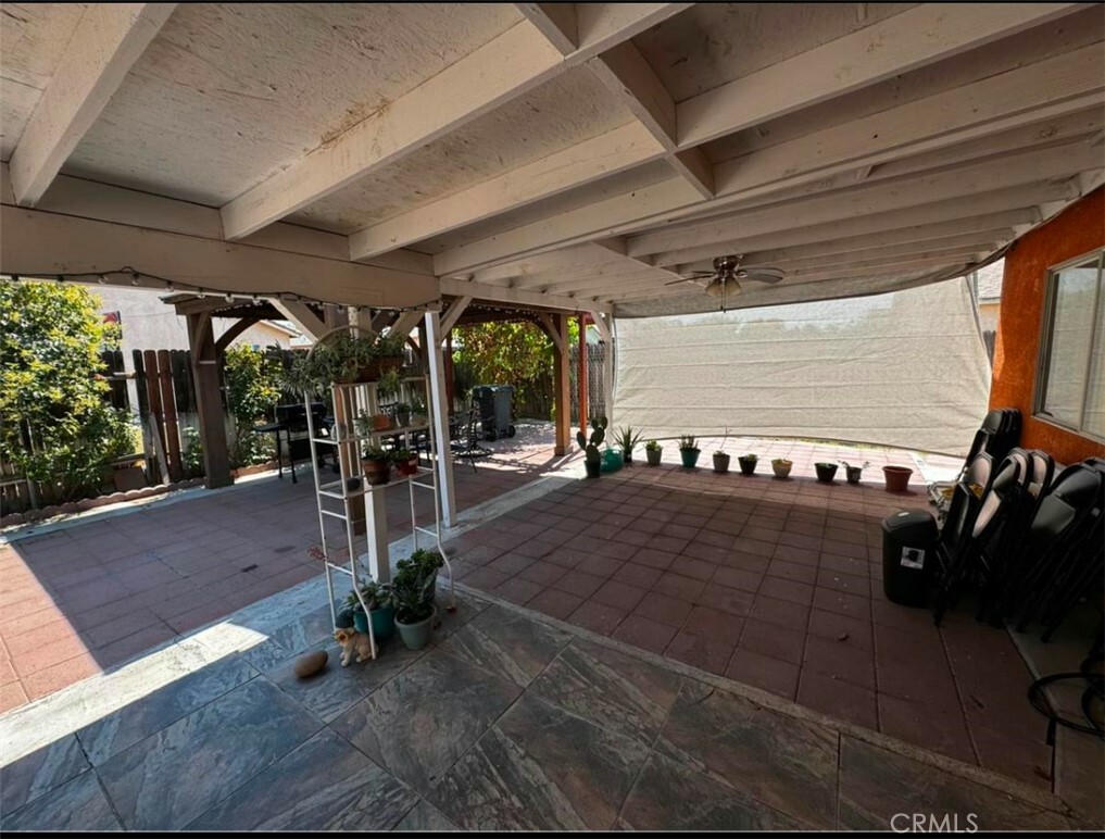 Property Photo:  1201 Evadonna Road  CA 93307 