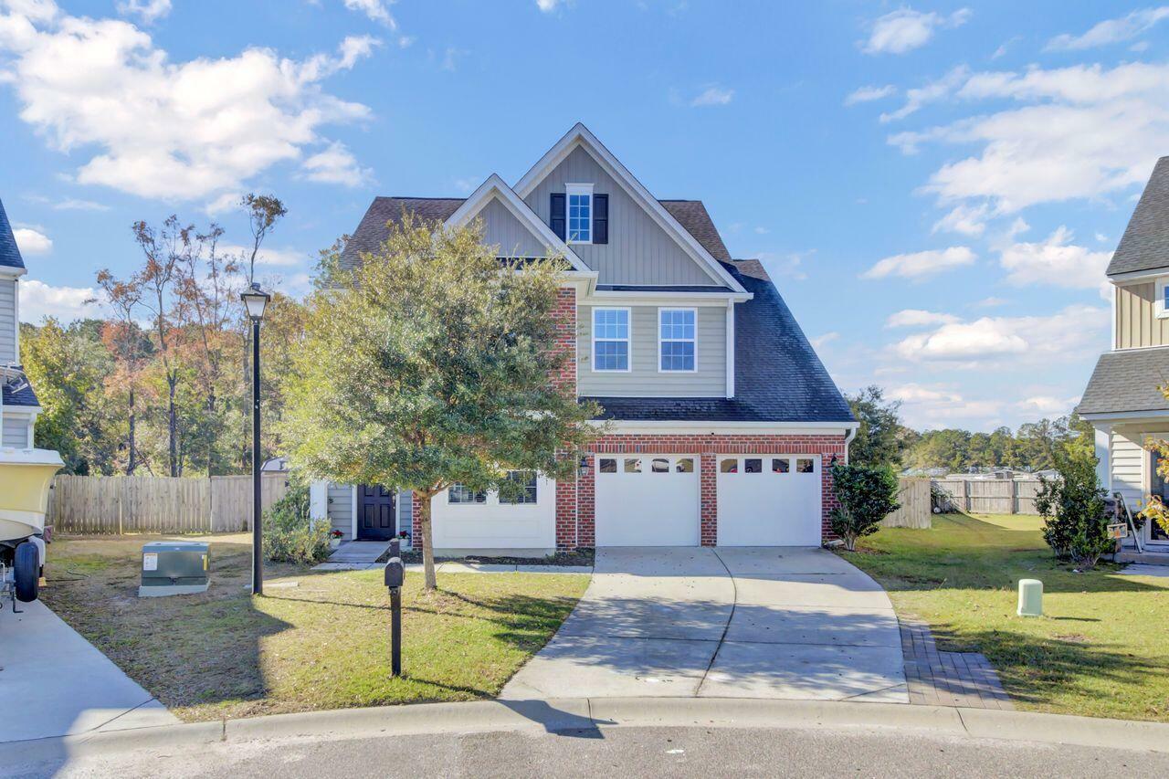 Property Photo:  406 Bear Tree Court  SC 29461 