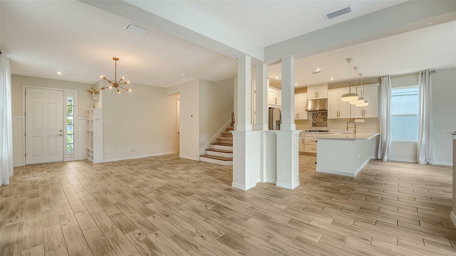 Property Photo: 5548 Summit Glen FL 34203