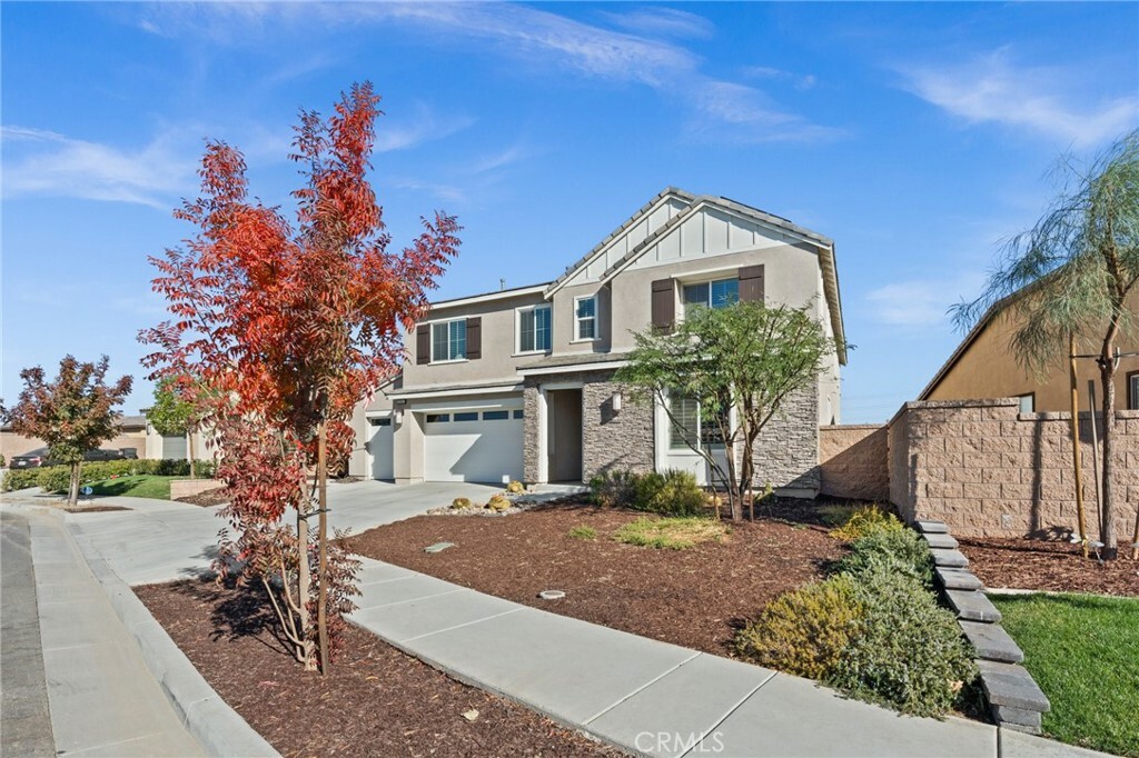 Property Photo:  31382 Garrano Circle  CA 92584 