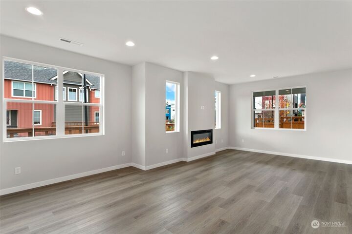 Property Photo: 9766 6th Avenue SW 62 WA 98106