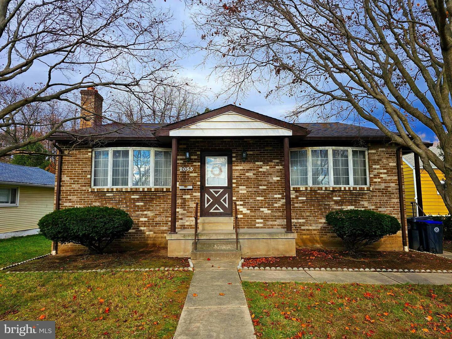 Property Photo:  2053 S 3rd Street  PA 17113 