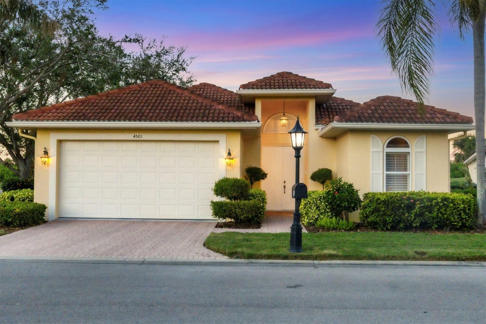 4501 Murcia Boulevard 7  Sarasota FL 34238 photo