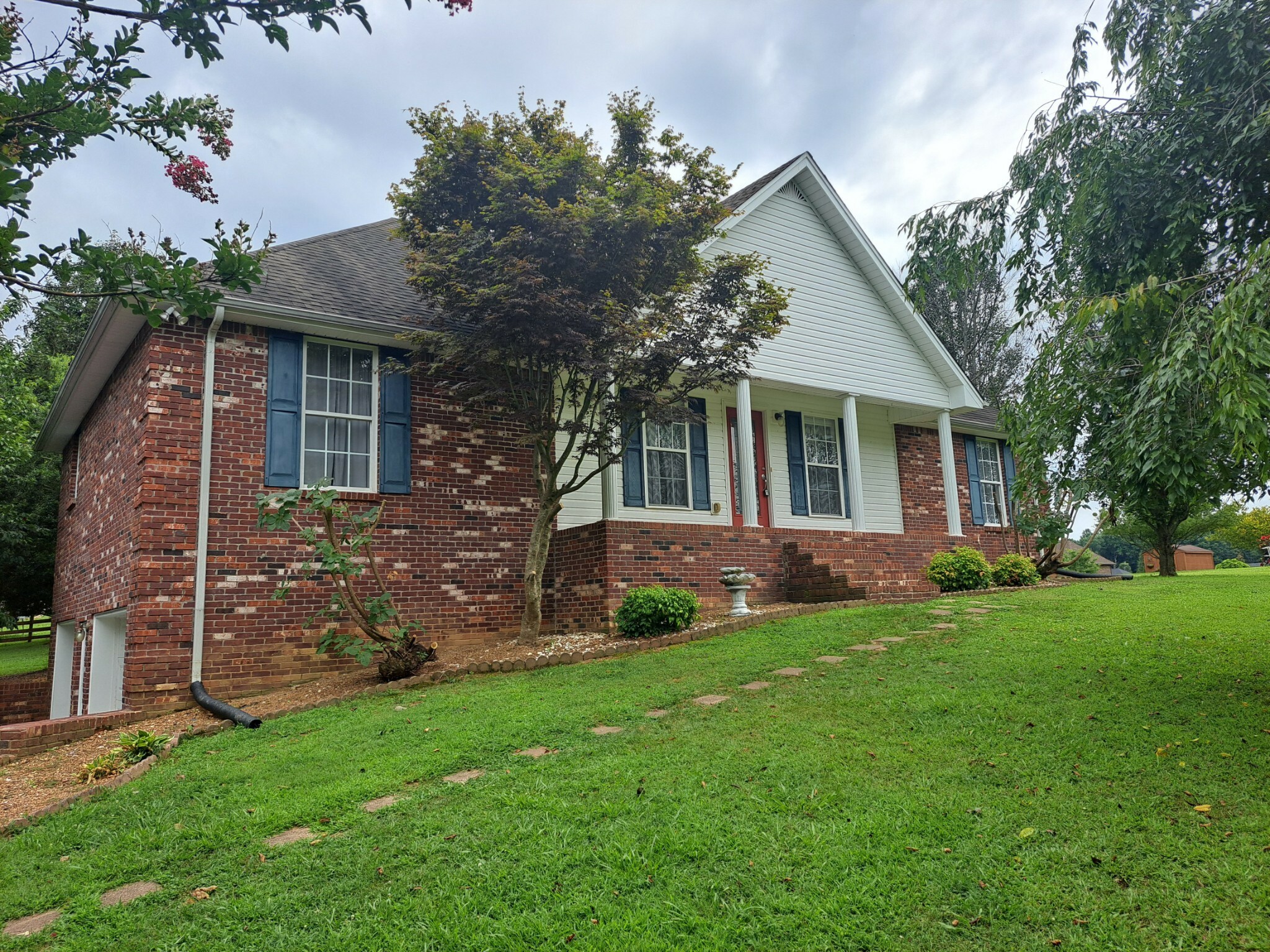 Property Photo:  391 Kyson Cir  TN 37083 