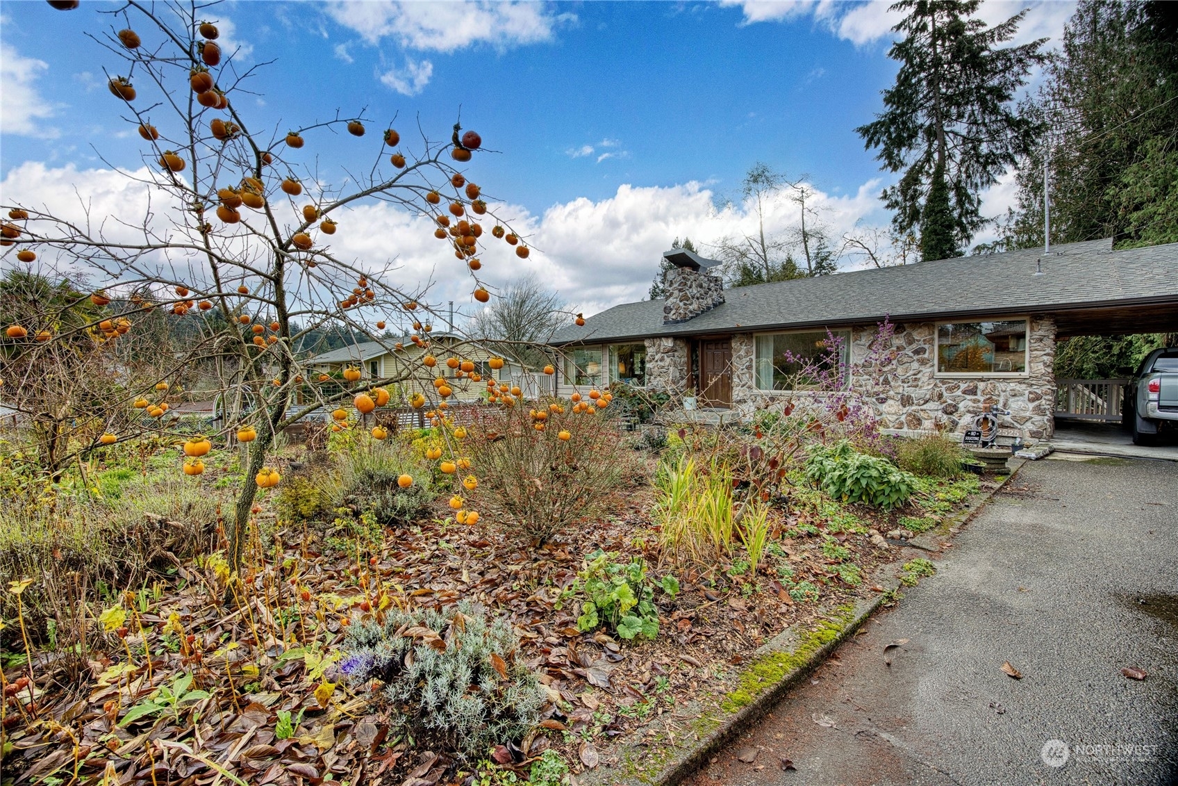 Property Photo:  2525 NE Helm Street  WA 98310 